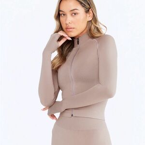 TALA Sculpt zip-up jacket with hood